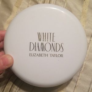Elizabeth Taylor Perfumed Body Powder